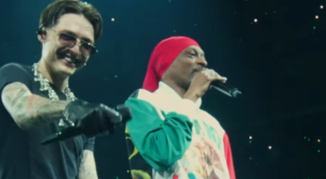 Peso Pluma invitó a Snoop Dogg a concierto en California; así cantaron