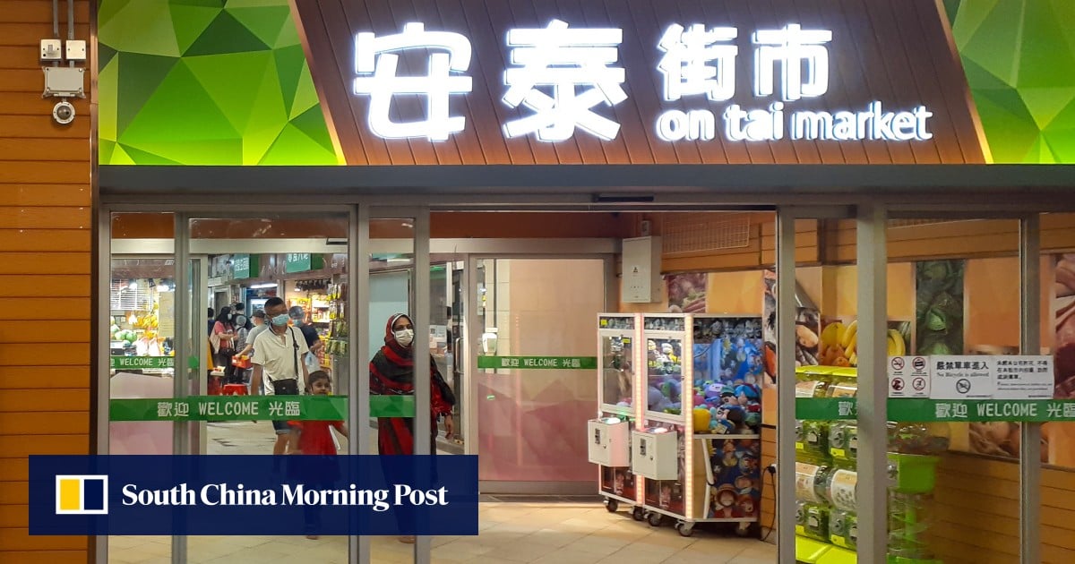 200 fish dead after suspected poisoning at Hong Kong wet market