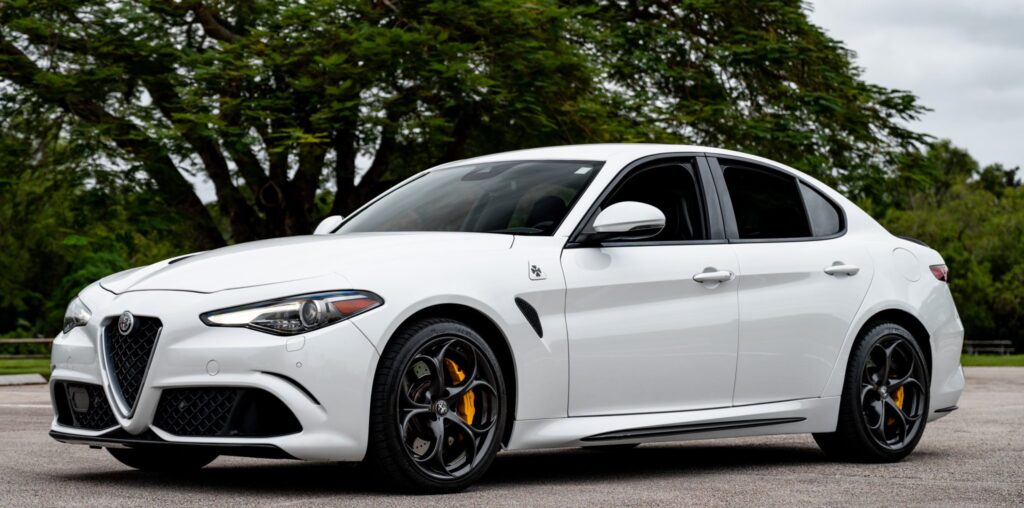 2017 Alfa Romeo Giulia Quadrifoglio