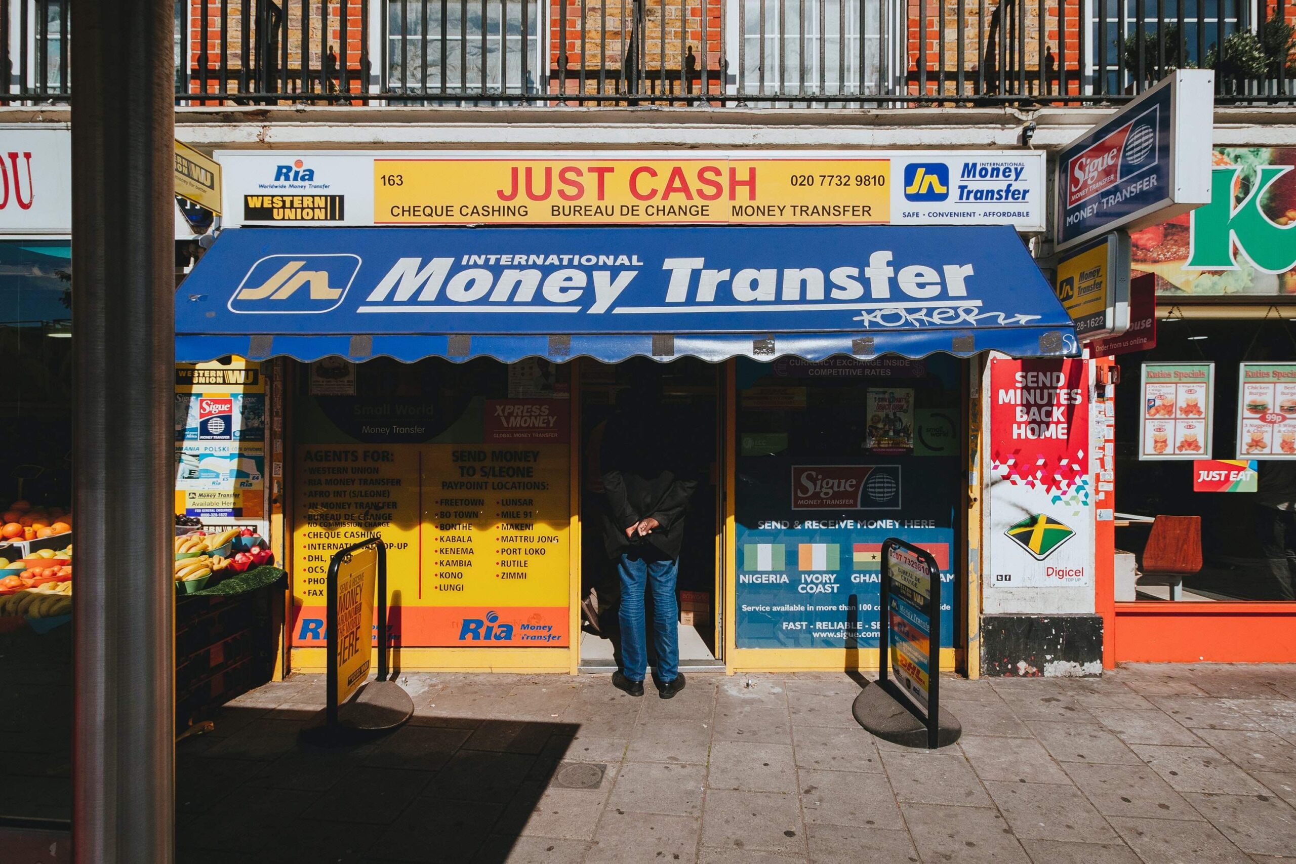 6 Best International Money Transfer Services  | Amber