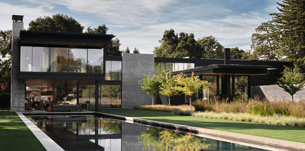 A Bay Area Home Merges Architecture, Art, and Outdoor Living