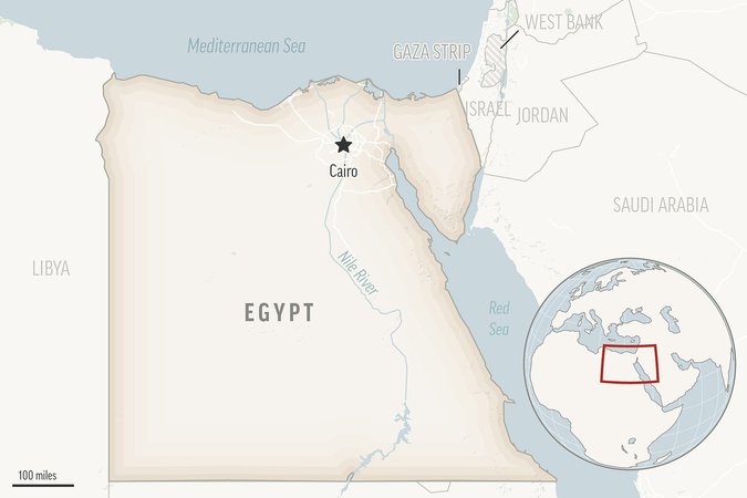 A bus carrying university students crashes, killing 12 and injuring 33 in Egypt’s northeast