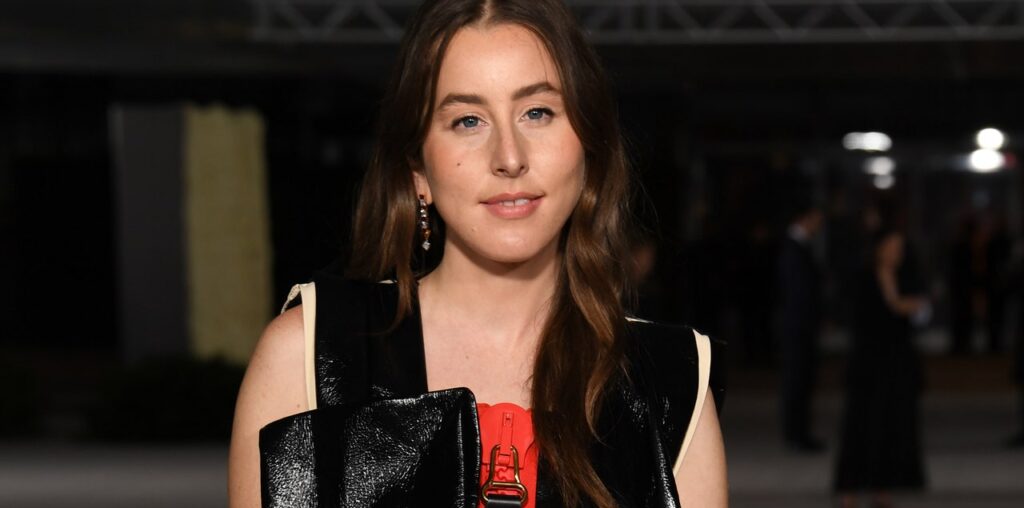 Alana Haim Cast in New Movies The Mastermind and The Drama