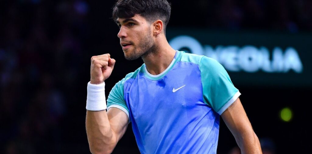 Alcaraz wins in Paris; Rublev loses cool, match