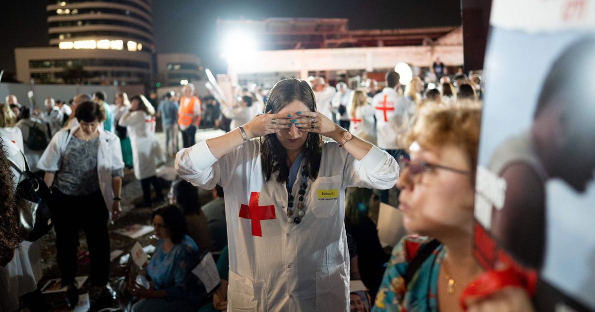 Anti-War Israelis Fear Speaking Up For Gaza. Over 100 Medical Workers Are Doing It Anyway.