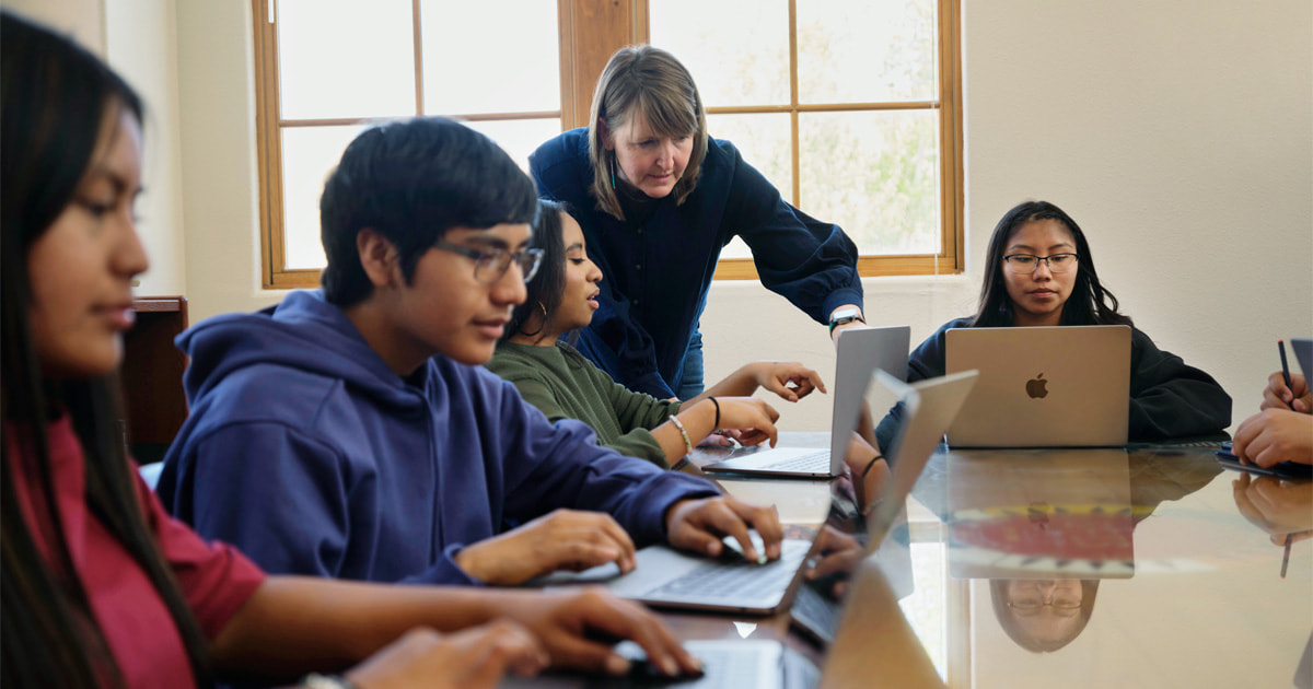 Apple launches new resources for teachers, expands education grant program