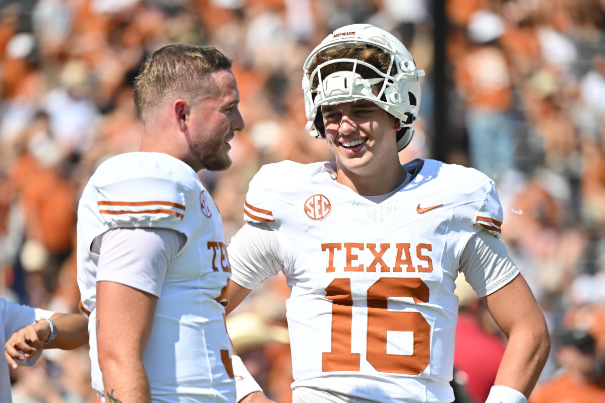 Arch Manning takes over for Quinn Ewers in second quarter of No. 1 Texas’ game vs. No. 5 Georgia