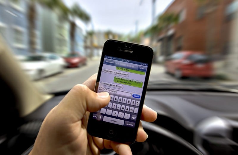 Be careful driving on your Mobile Phone – Mobile Boosters in Australia