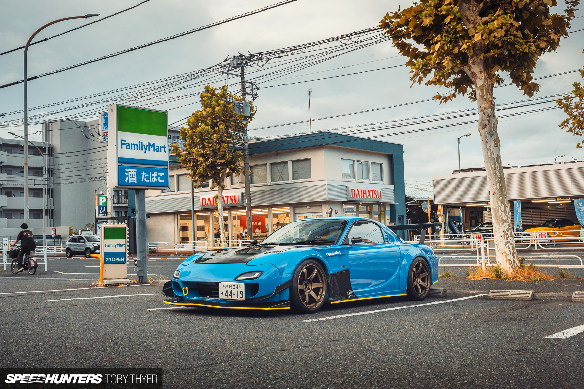 Building Beyond Approval: A Simple Yet Extreme RX-7 – Speedhunters