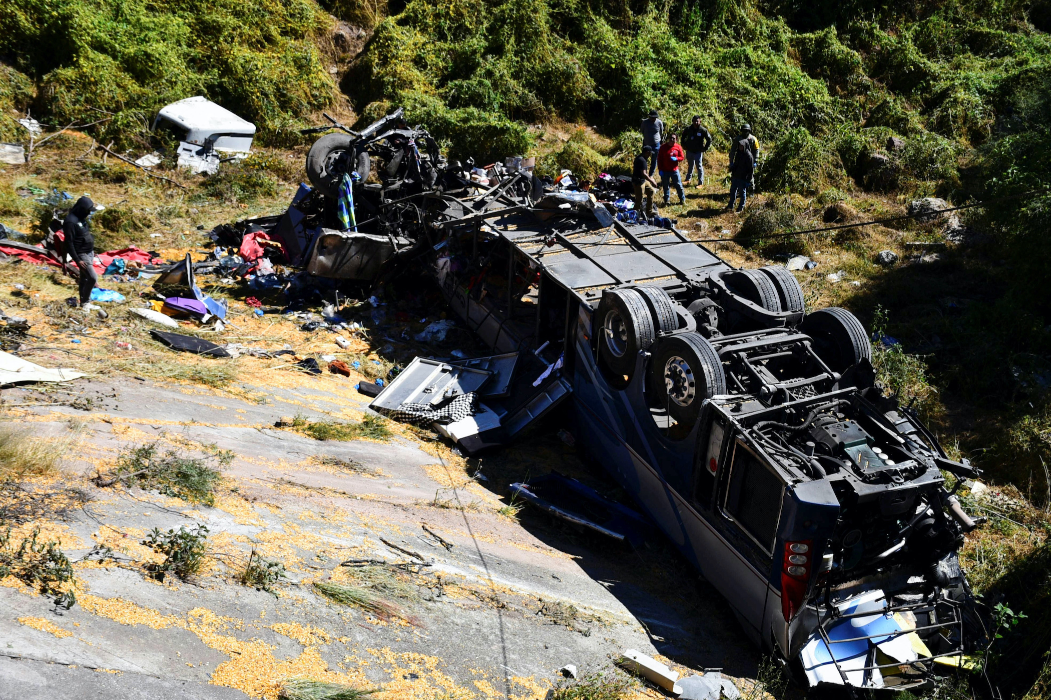 Bus crash in central Mexico kills 19 people