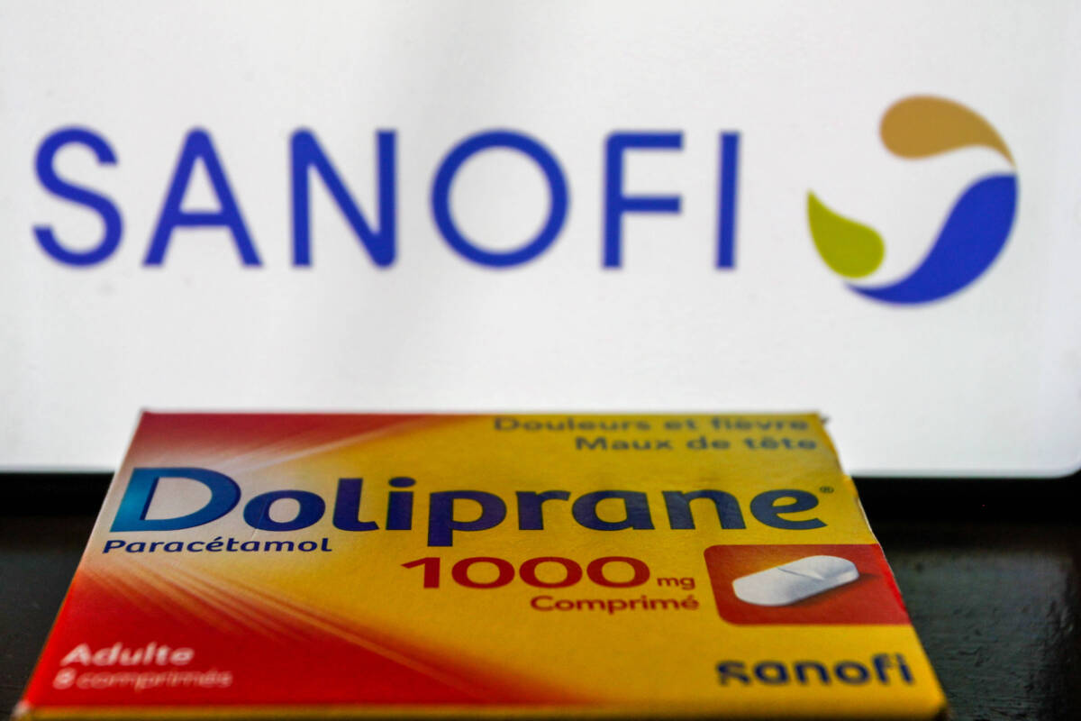 Cession du Doliprane : l’Etat va devenir actionnaire de la filiale de Sanofi qui produit le médicament via Bpifrance, annonce le ministre de l’Economie