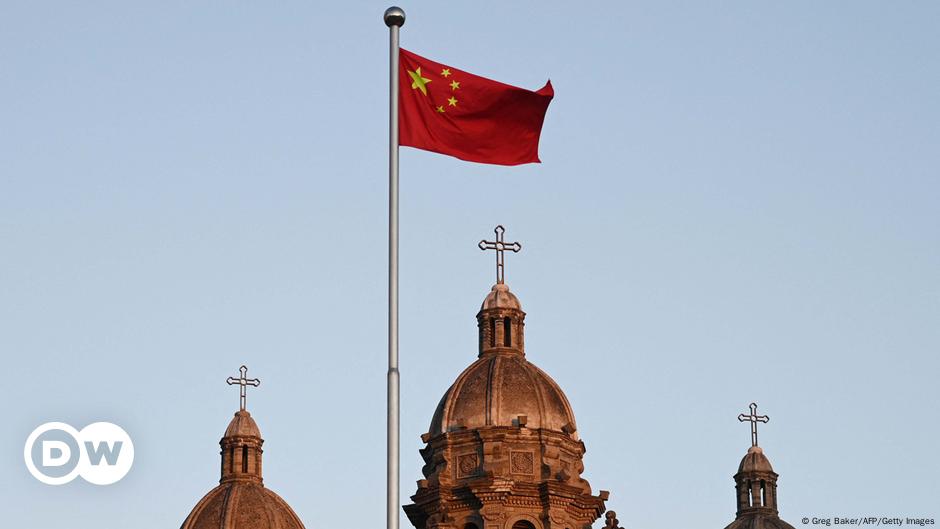 China and Vatican extend deal over Catholic bishops – DW – 10/22/2024