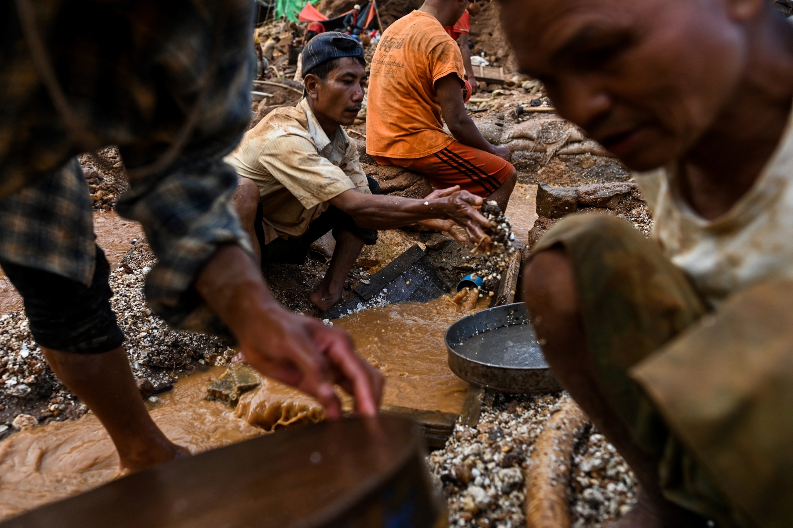 Conflict, uncertainty hang over Mogok’s gemstone industry