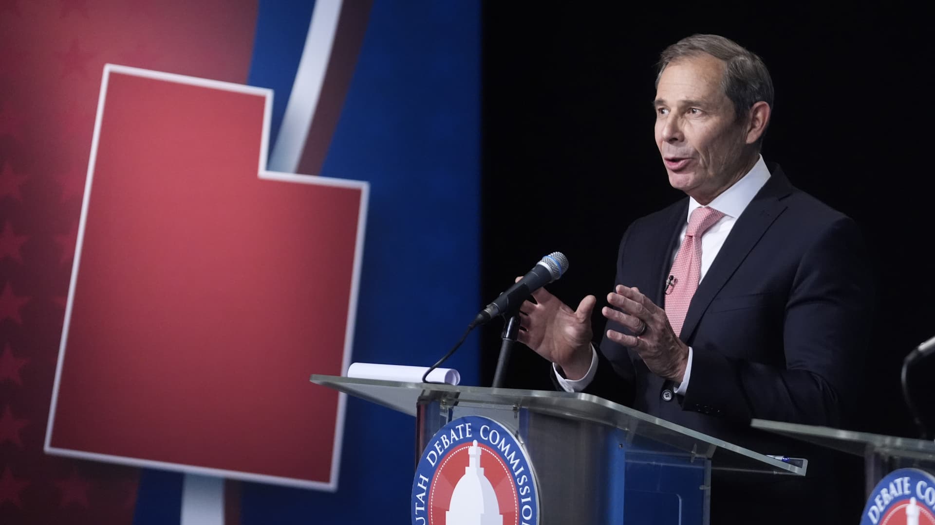 Crypto’s $130 million congressional election binge has candidates like Utah’s John Curtis poised for big wins