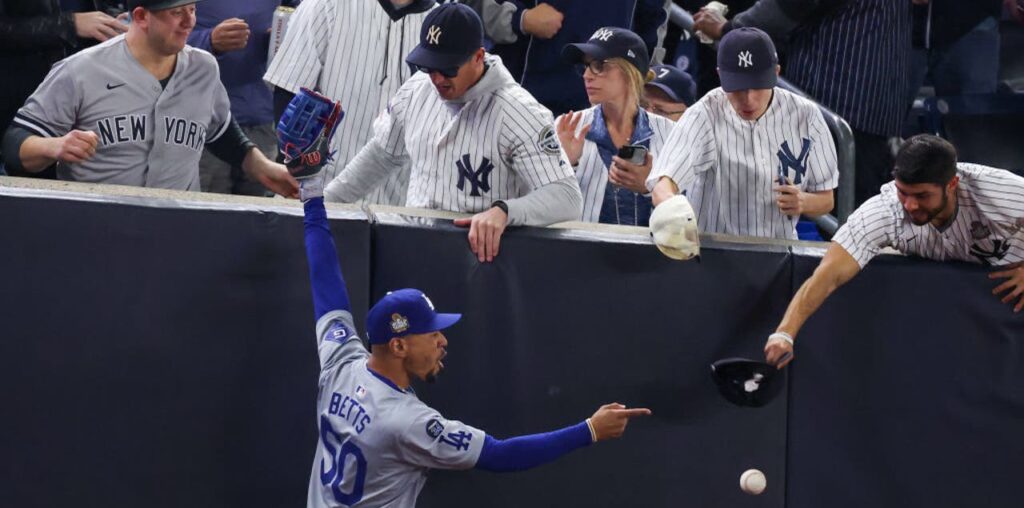 Dodgers can't complete sweep, drop Game 4 to Yankees