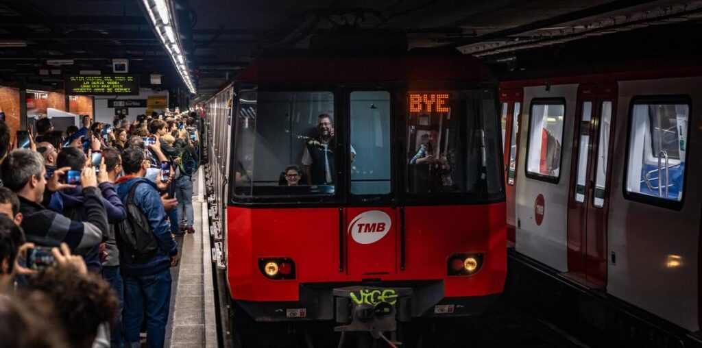 Barcelona retira el último metro con amianto