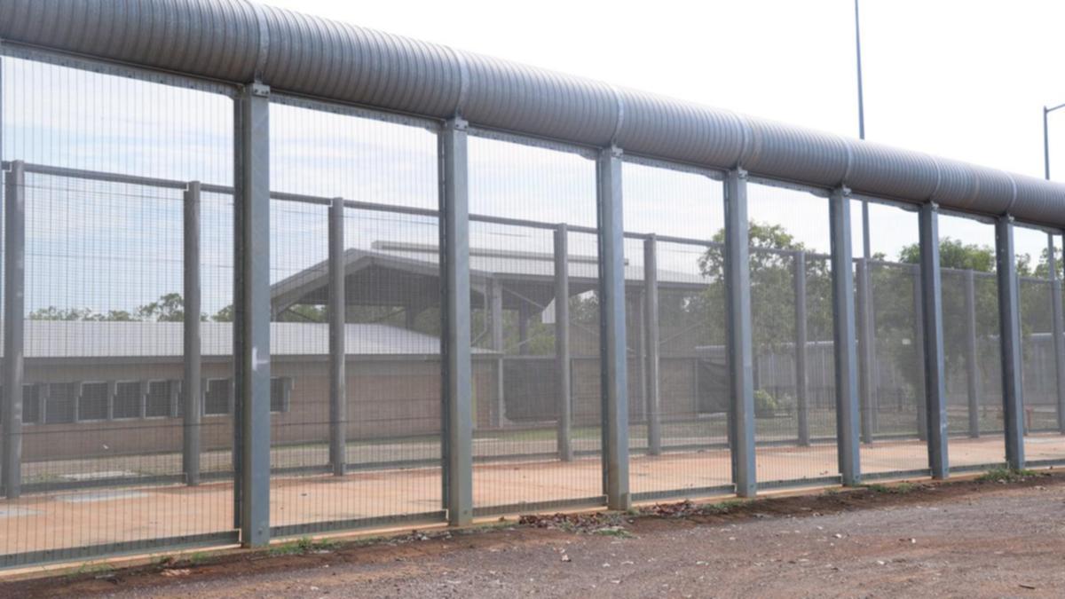 Emergency inmate shift planned for crowded NT prisons