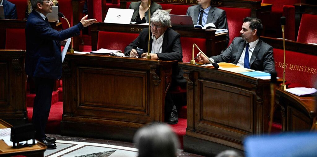 En direct, budget 2025 : suspension des débats sur le volet « recettes » du projet de loi de finances