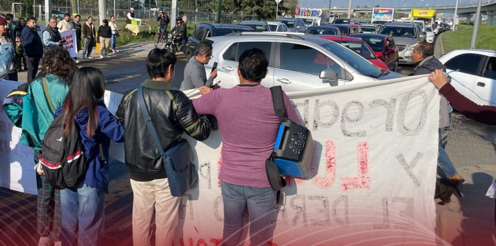 Estudiantes bloquean Las Torres, piden reparar baches