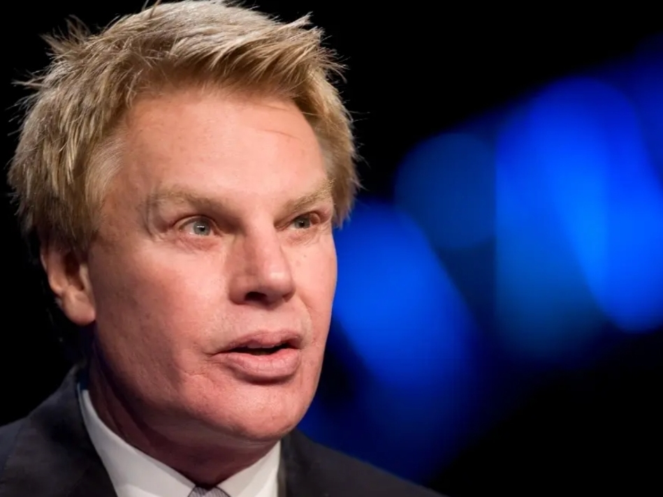 Ex-Abercrombie CEO Charged With Running Sex Trafficking Ring: Feds