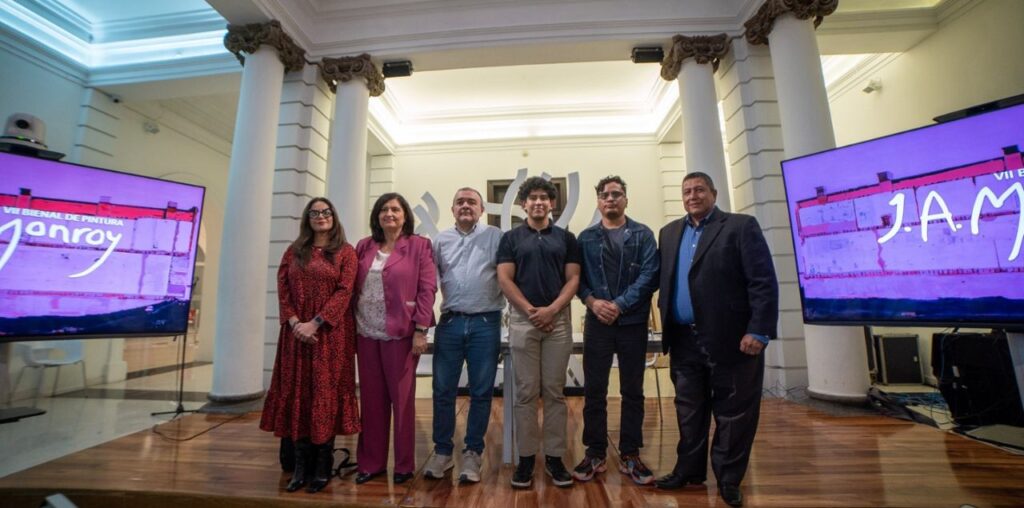 Marco Antonio Arce y Job Ramírez fueron reconocidos como ganadores de dos categorías de la VII Bienal de Pintura “José Atanasio Monroy”.