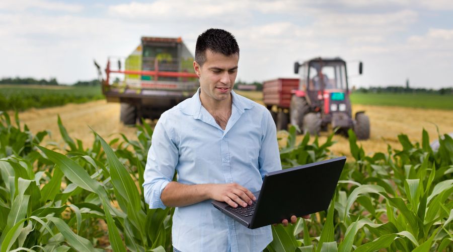 Government urged to stick with rural Gigabit internet funding – Farmers Guide