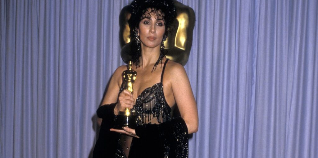 Great Outfits in Fashion History: Cher's 1988 Bob Mackie Oscars Gown