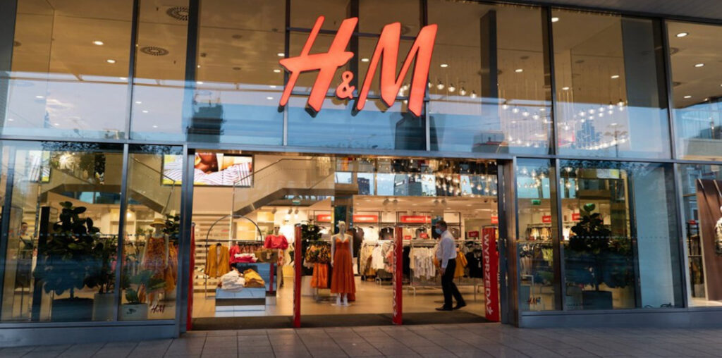 H&M Makes Strategic Move onto Pinduoduo and Prepares to Venture into Douyin