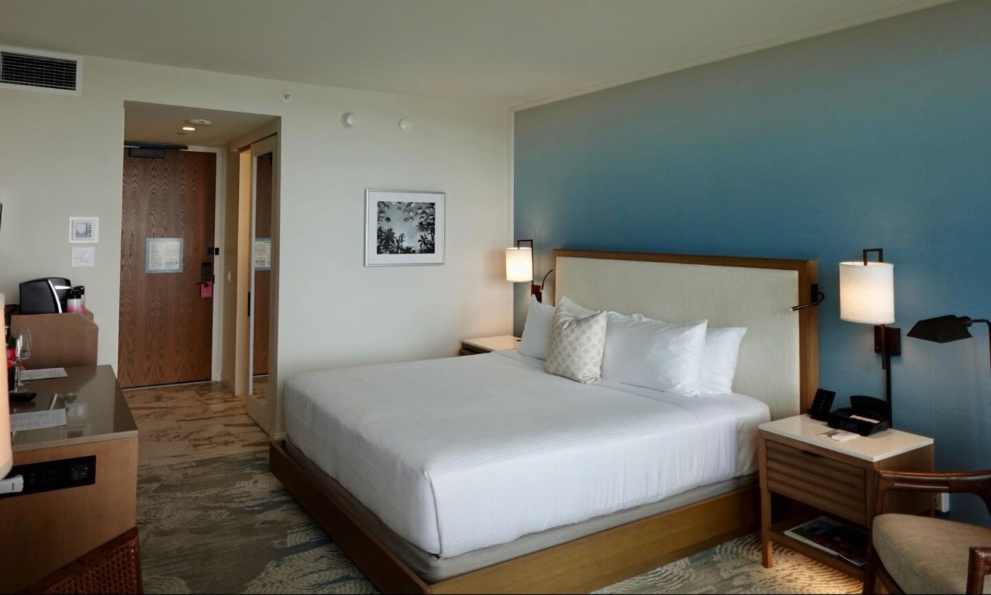 Halepuna Waikiki: A Boutique Hotel with No Resort Fees – NerdWallet