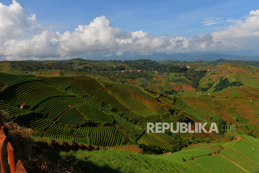 Harga Tiket Masuk TN Gunung Ciremai Naik, Ini Besarannya |Republika Online