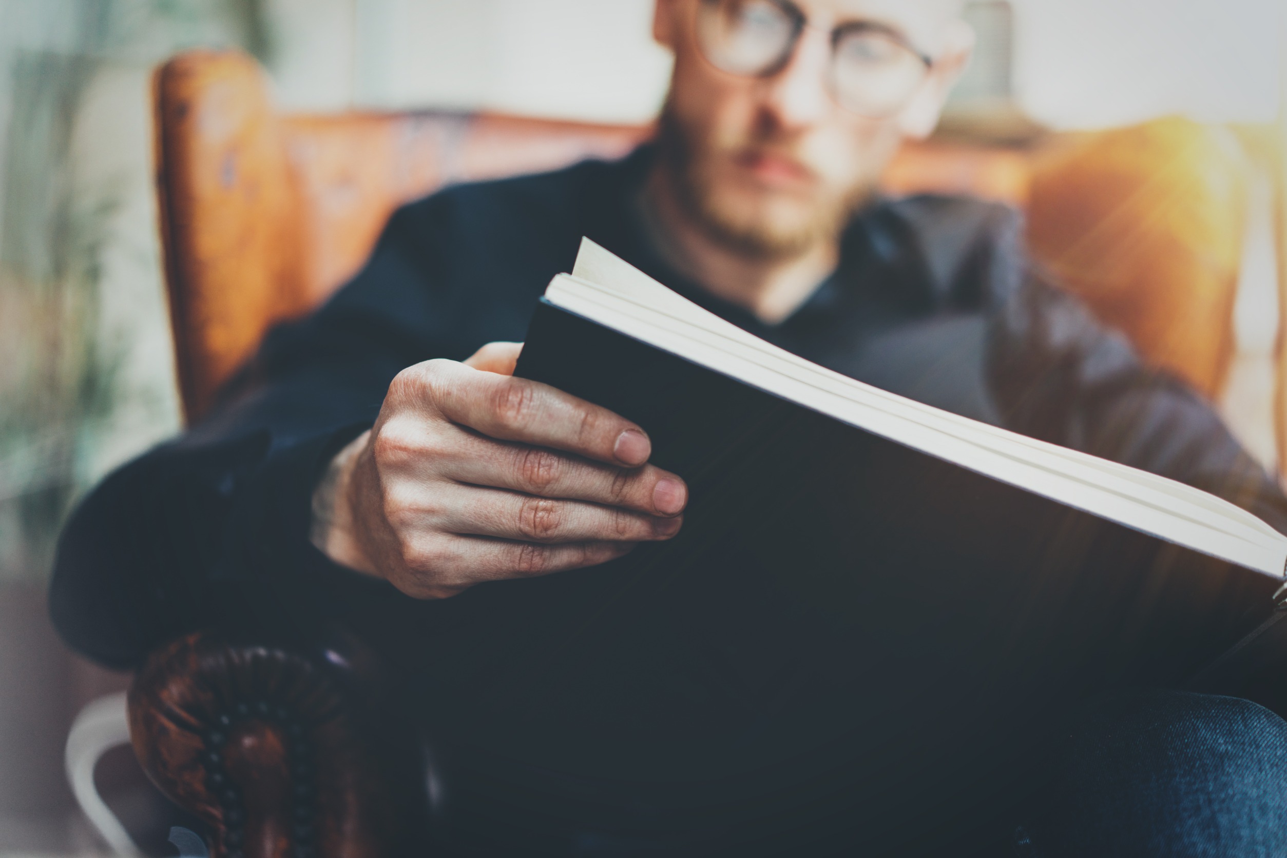 Here Are 5 Books That Everyone Should Read to Improve Their Financial Literacy