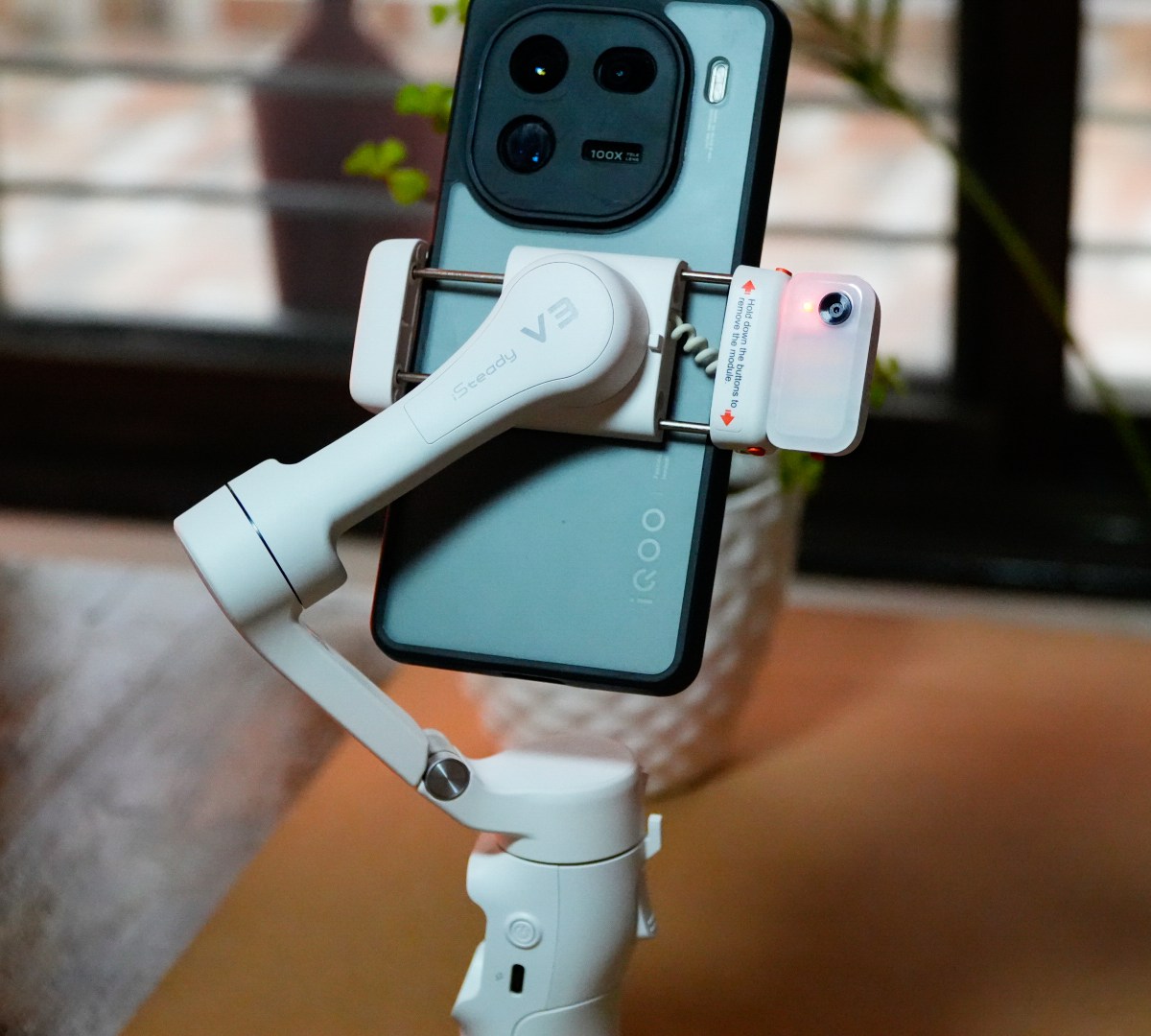 Hohem iSteady V3 Gimbal Review