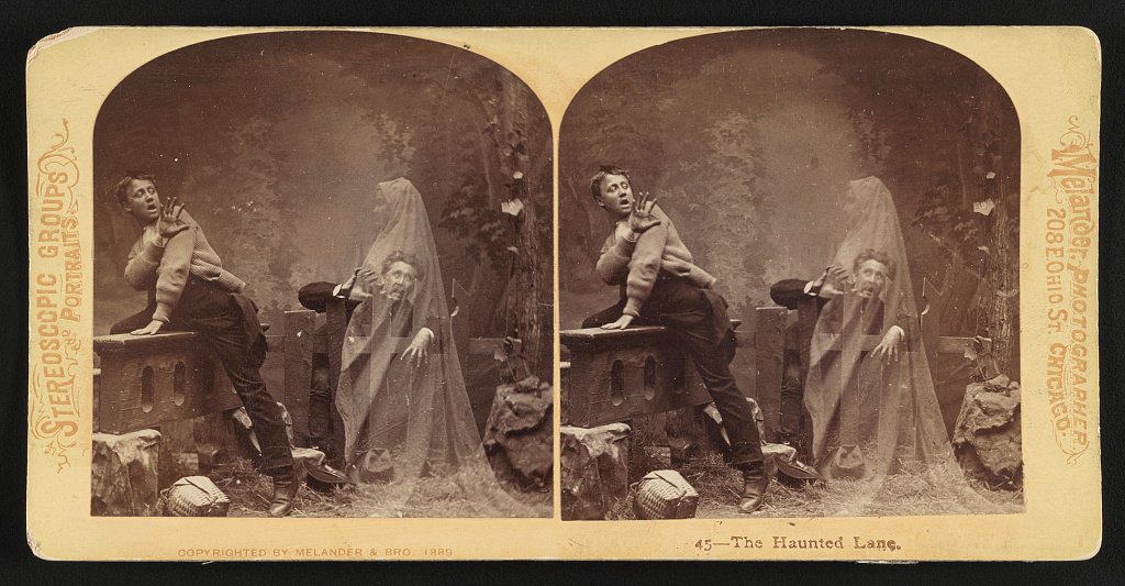 How Victorian Ghost Photographs Amused Viewers With Spooky Thrills