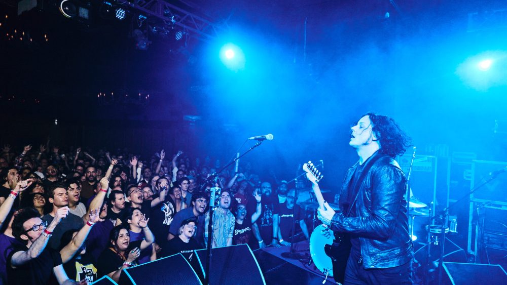 Jack White Keeps It Intimate, Clamorous and Classic as His ‘No Name’ Tour Pops In to L.A.’s Lodge Room and Mayan: Concert Review