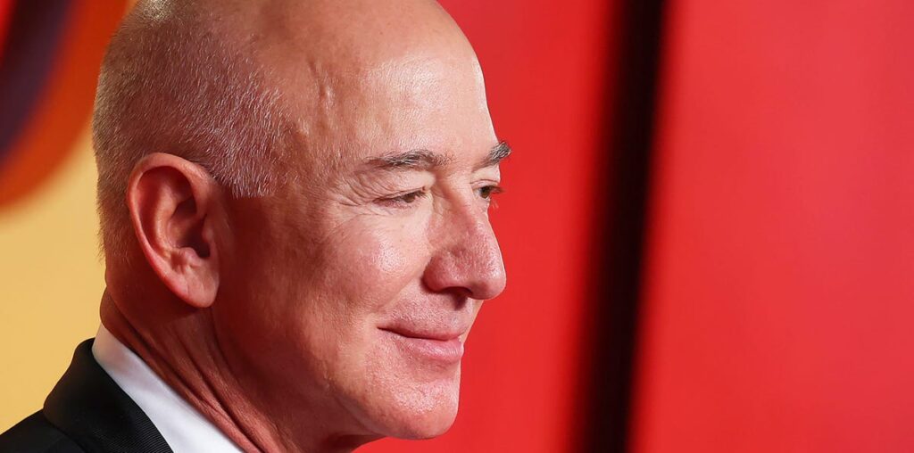 Jeff Bezos speaks on WaPo drama: We have to 'increase our credibility'