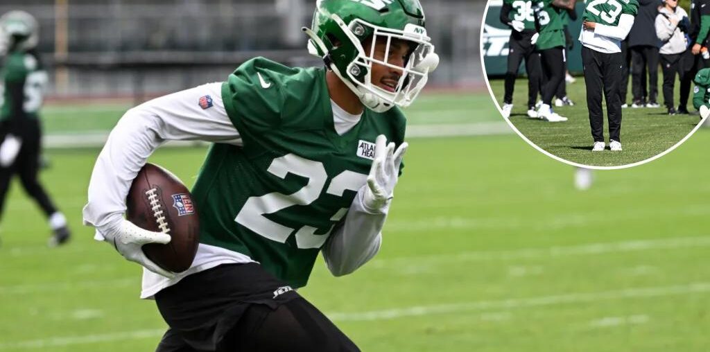 Jets finally reaping the benefits of ultra versatile Isaiah Oliver