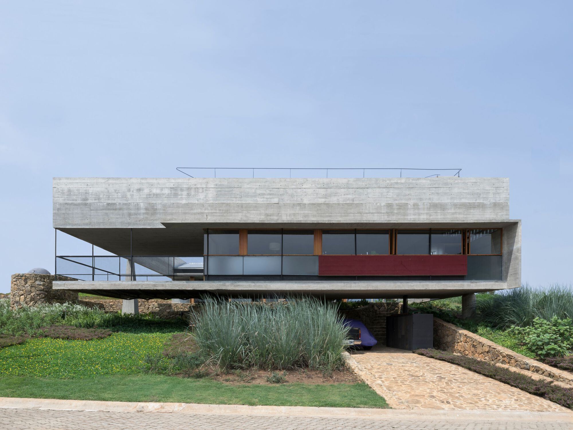 Joanópolis House / Vão