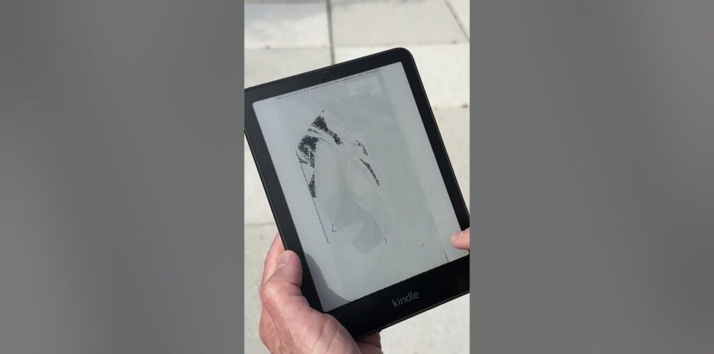 Kindle Colorsoft Review: Color is a Treat, Price is Tricky