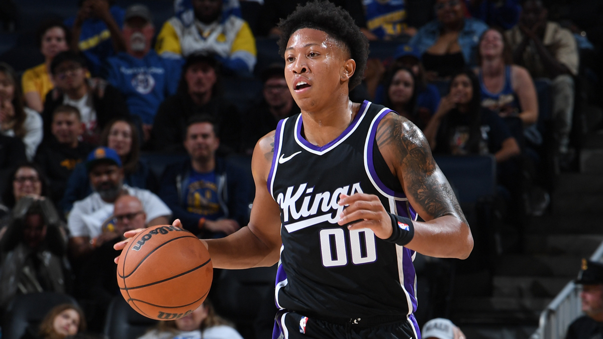 Kings waive Ellis, sign Shaq’s son Shareef in flurry of roster moves