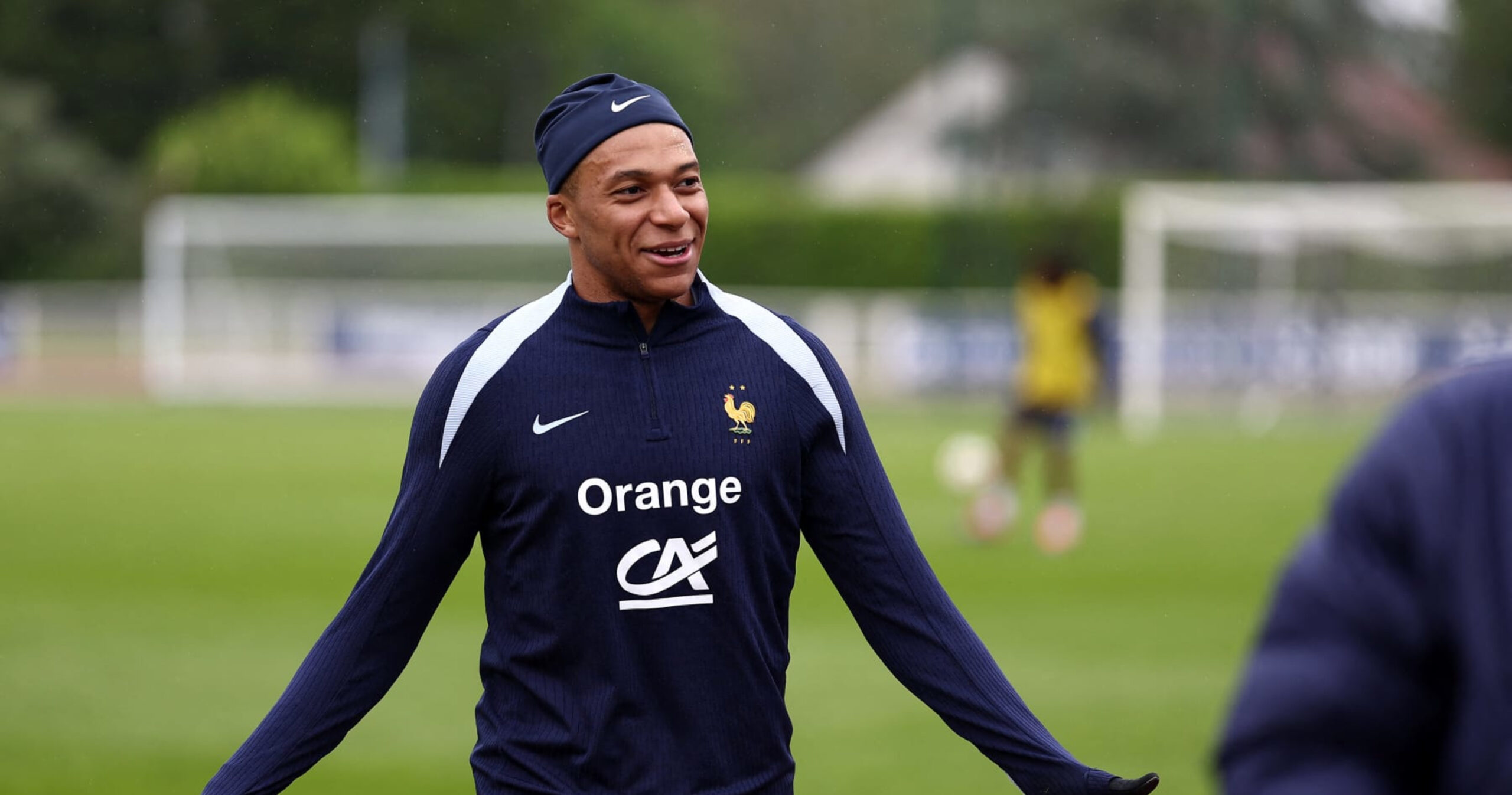 Kylian Mbappé, Real Madrid Sign 5-Year Contract With Reported $16.2M AAV After Taxes