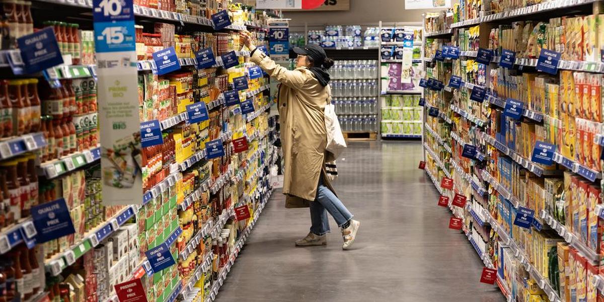 Le moral des ménages se dégrade légèrement en octobre pour la première fois depuis avril