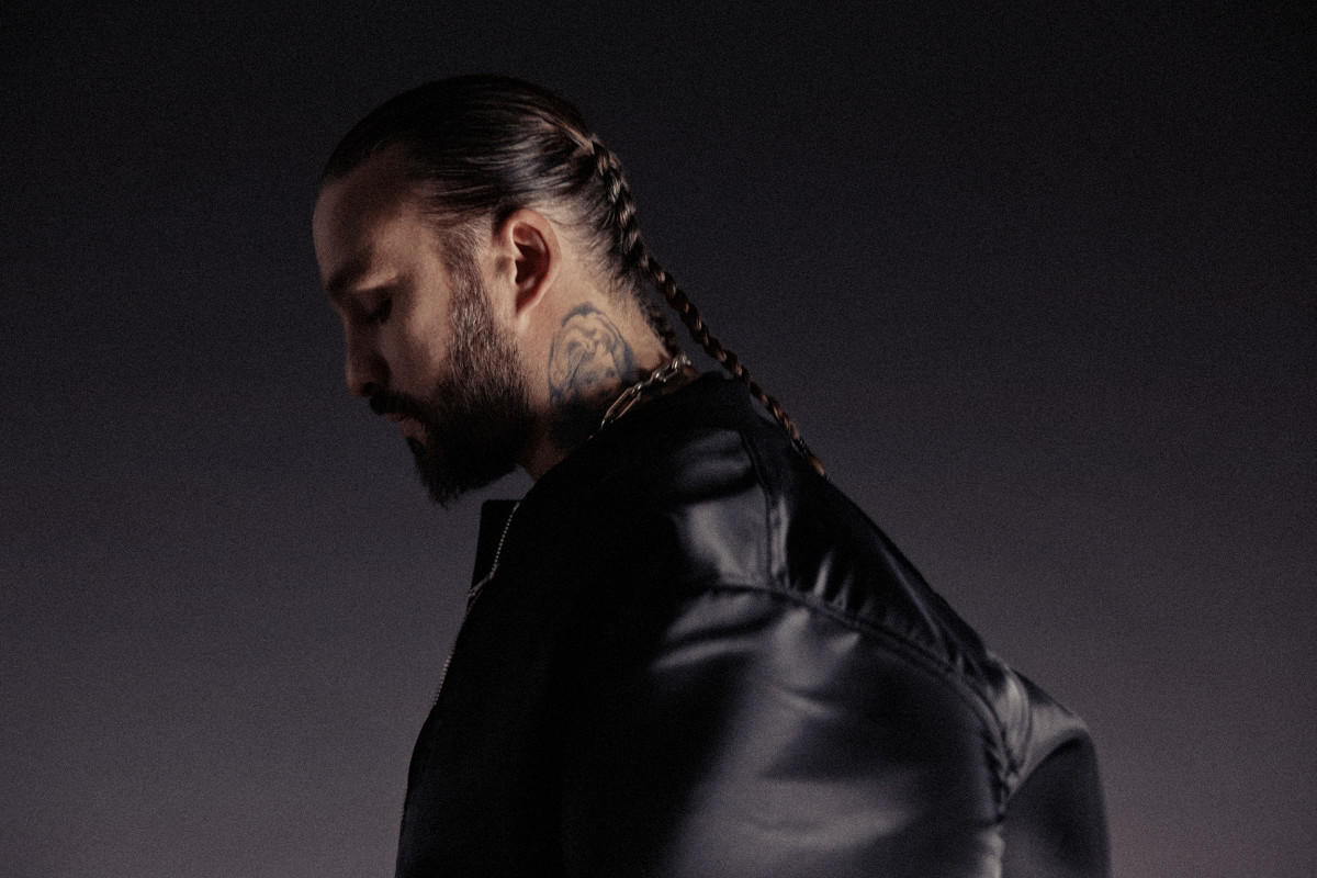 Listen to Steve Angello's Retrofuturistic Rave Anthem, "Hooligans"