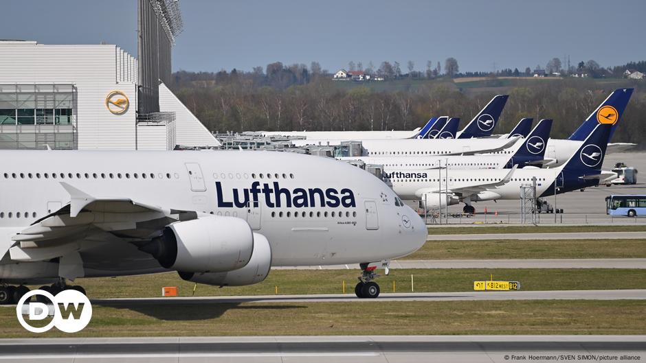 Lufthansa CEO concerned more airlines will cut German routes – DW – 10/13/2024