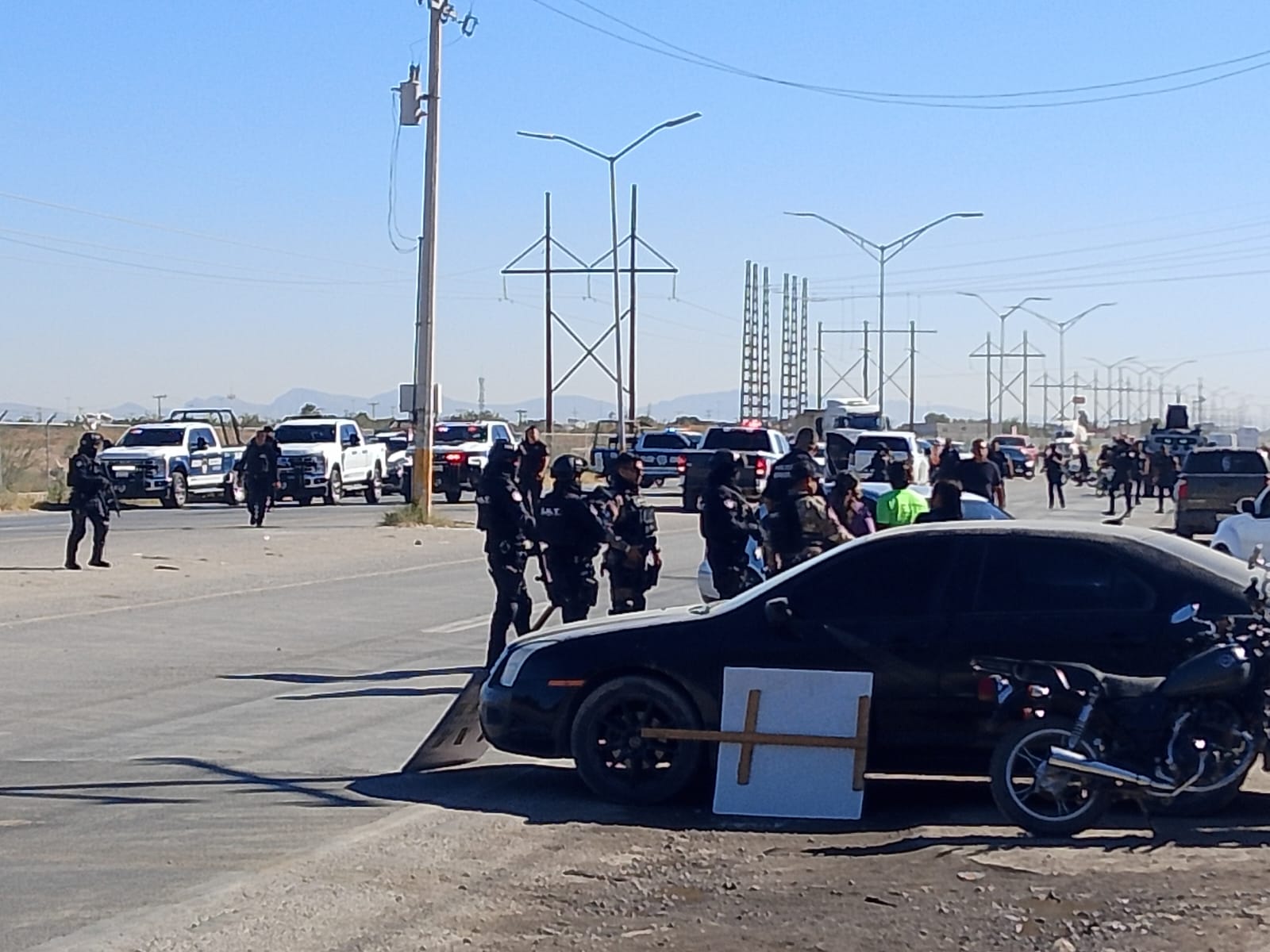 Manifestantes exigen seguridad tras oleada de robos en colonia Luis Donaldo Colosio