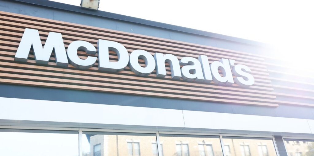 McDonald's E. coli outbreak stops Quarter Pounder sales at fifth of restaurants