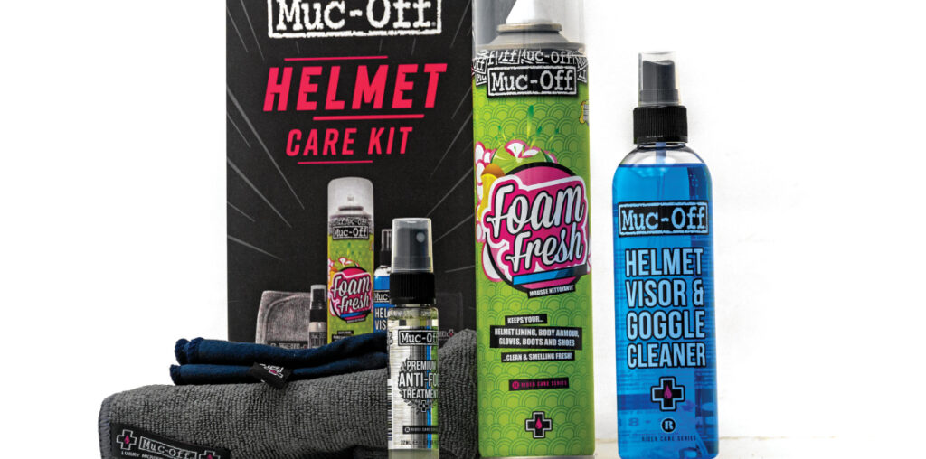 Mucoff helmet kit, price, spray, microfibre cloth usage - Introduction