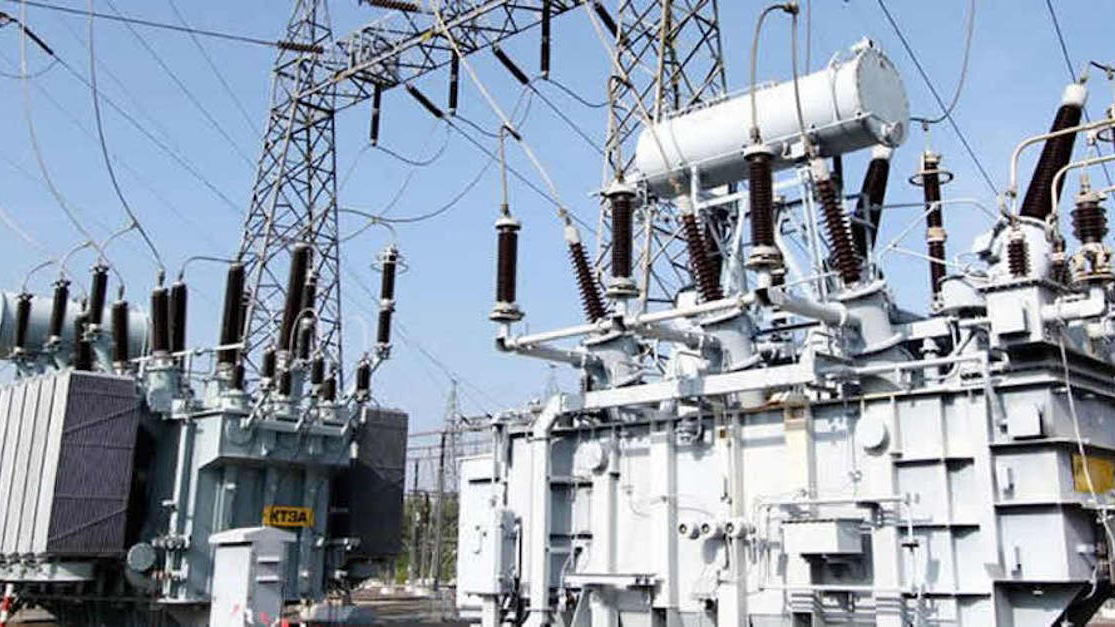 Nigerians still in darkness, DisCos share 450MW as TCN says grid restored