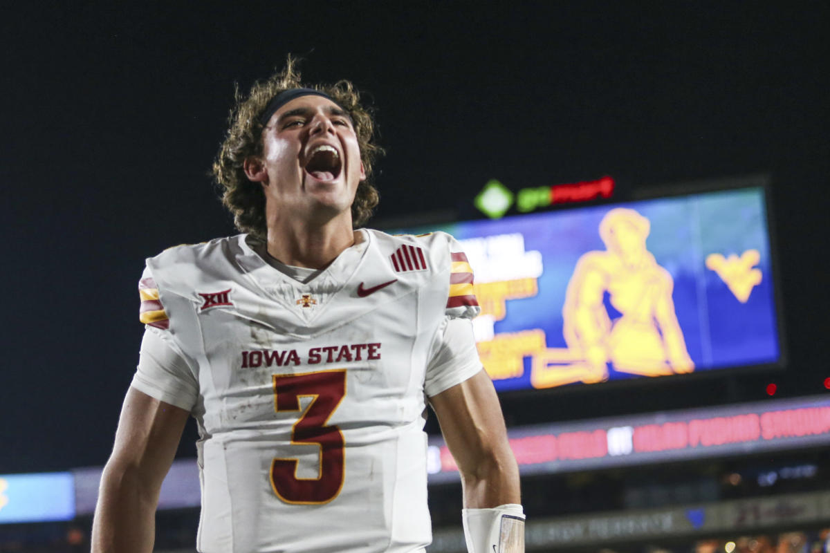 No. 9 Iowa State stays undefeated with 38–35 win over UCF, scoring TD with 30 seconds left