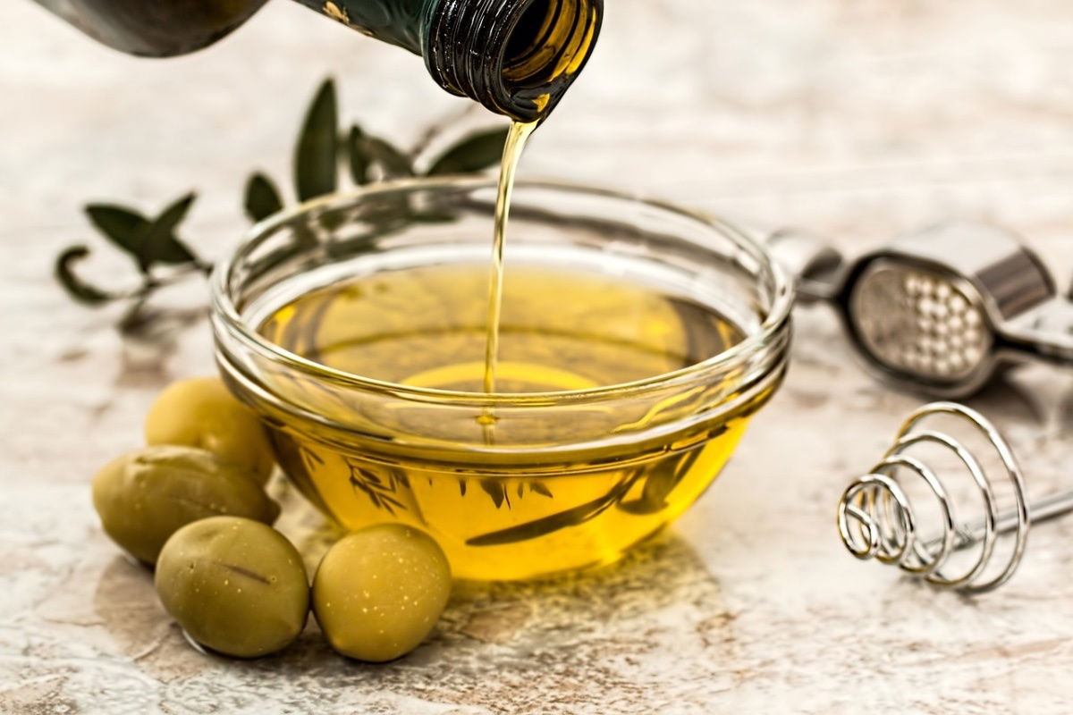 Olive oil prices set to drop but slowly