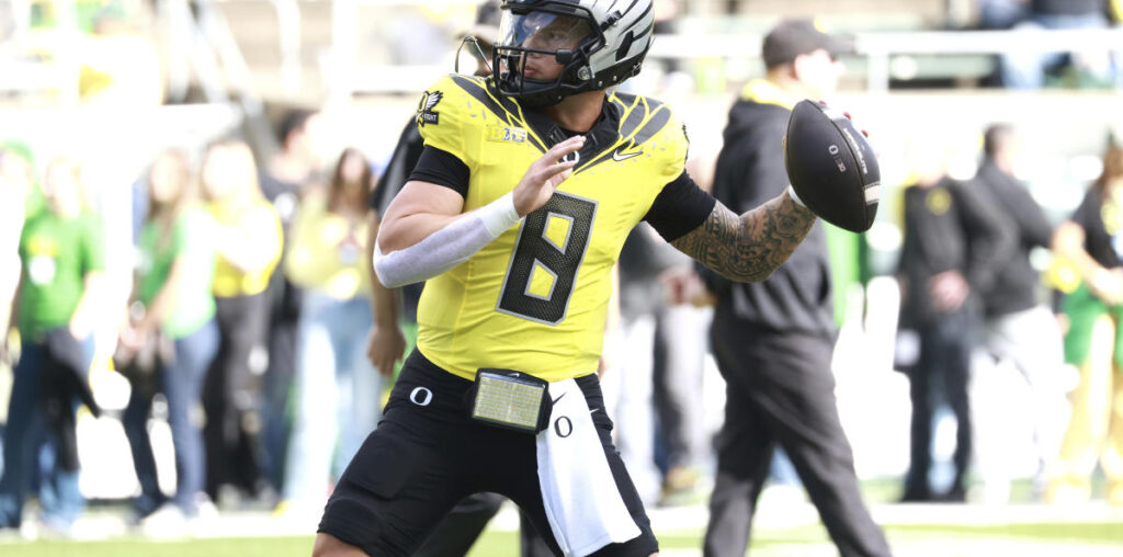 Oregon's Dillon Gabriel moves into 2nd place on NCAA's all-time TD pass list